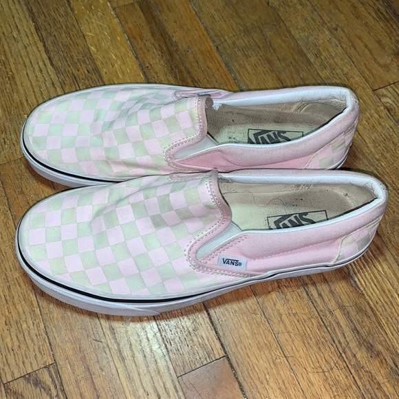 Checkerboard Vans size 8 - Picture 2 of 5